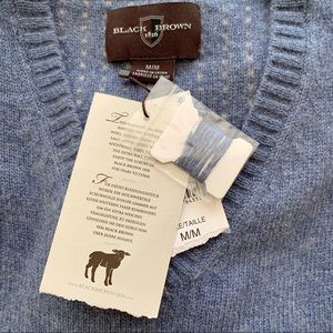 Black Brown 1826 Sweaters - Black Brown 1826 | Lambs Wool V-Neck Sweater - NWT Black Brown 1826 Sweaters - Black Brown 1826 | Lambs Wool V-Neck Sweater - NWT